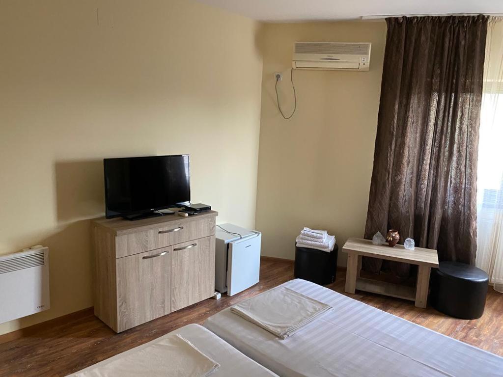 Pensiunea Casa Soarelui Simian Chambre photo
